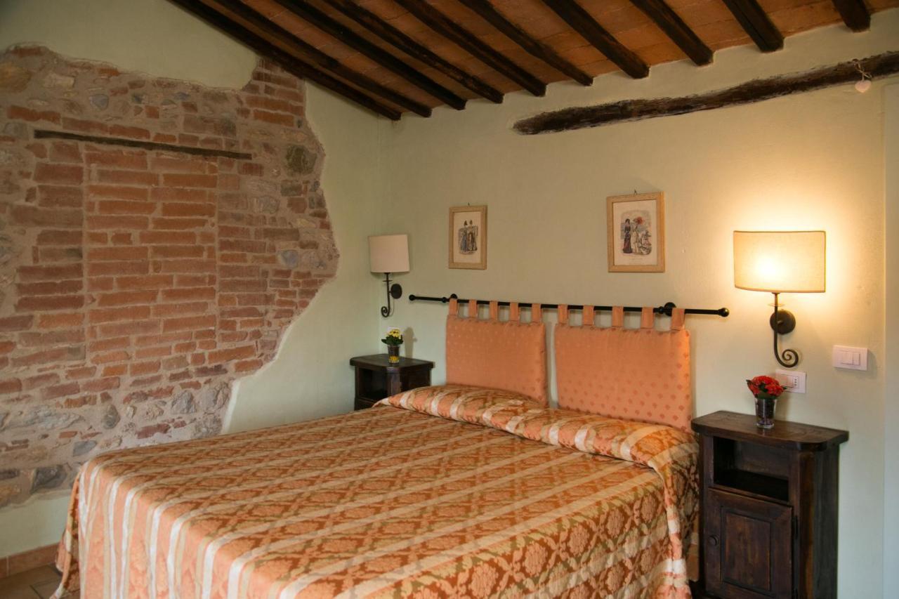 Locanda Nel Cassero Civitella Marittima Exterior foto